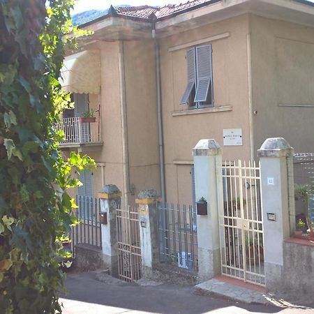 Apartamento Casetta Stazione Filo Di Arianna La Spezia Exterior foto